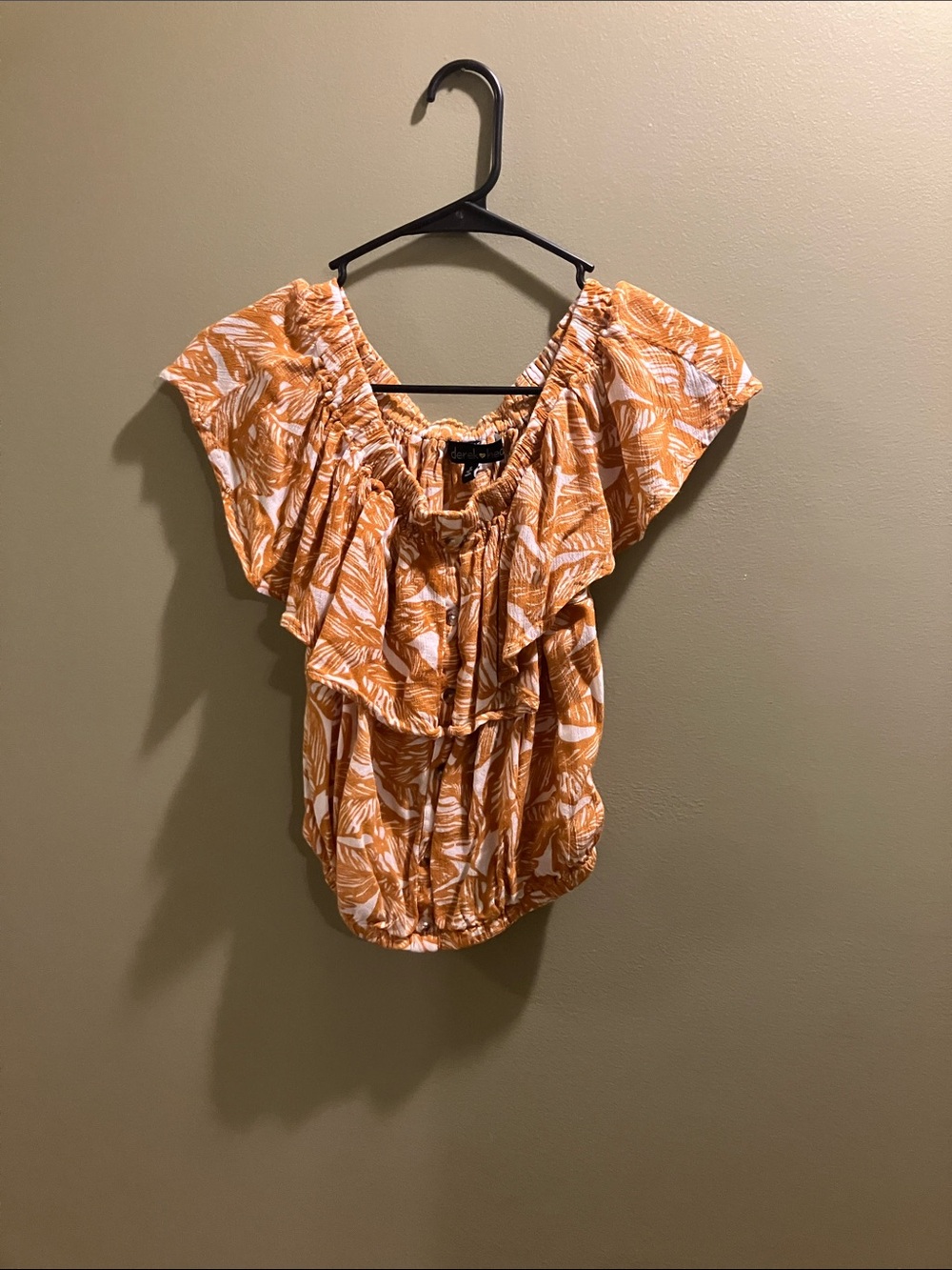 Derek Heart Orange Tropical Ruffle Sleeve Blouse